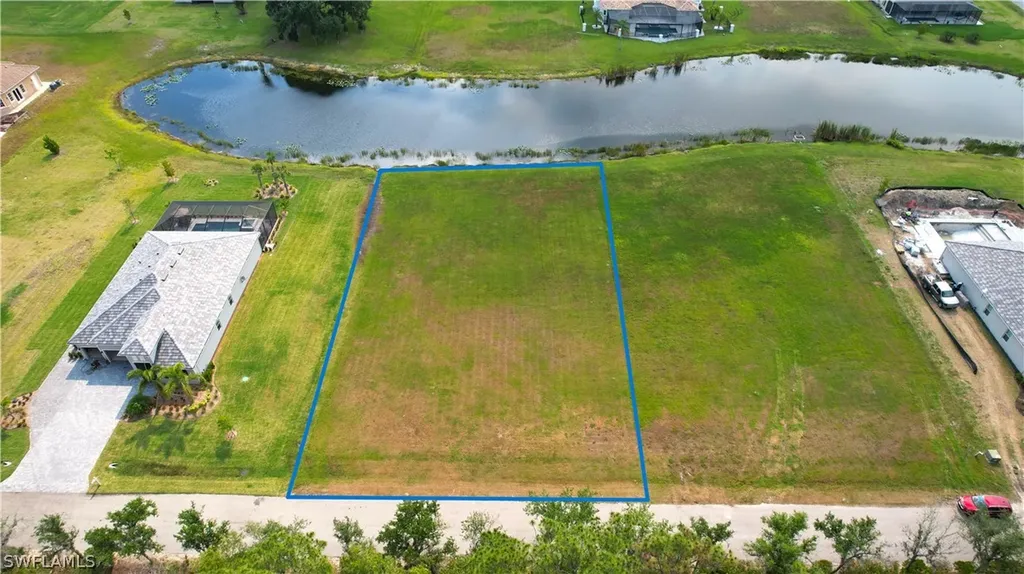 17140 Serengeti Circle Alva FL 33920