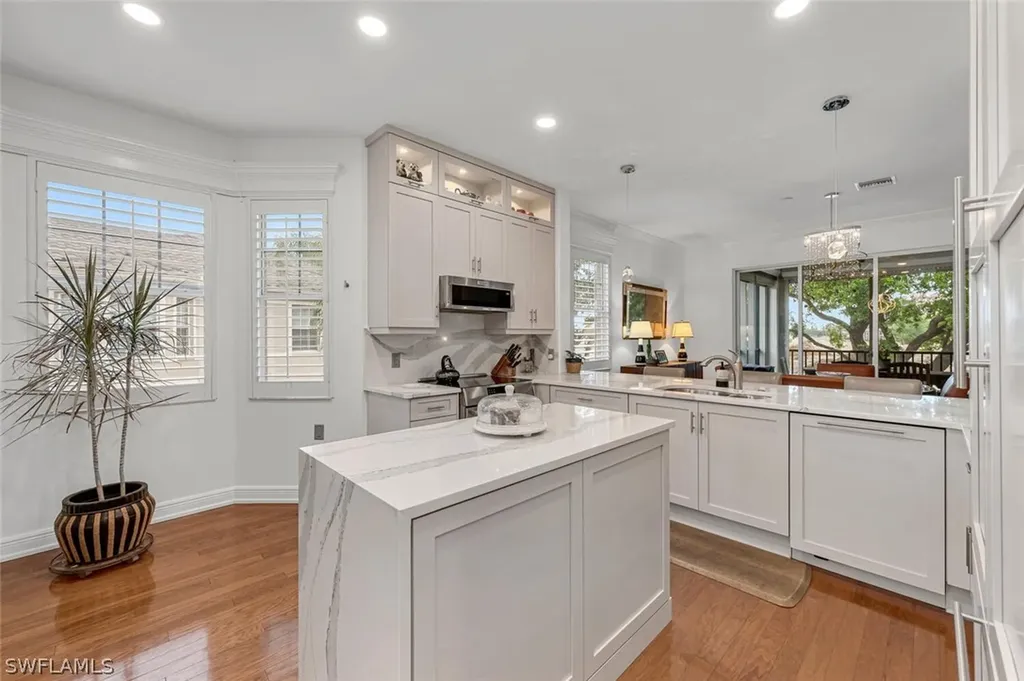 Naples FL, 750 Regency Reserve Circle, Unit 2303