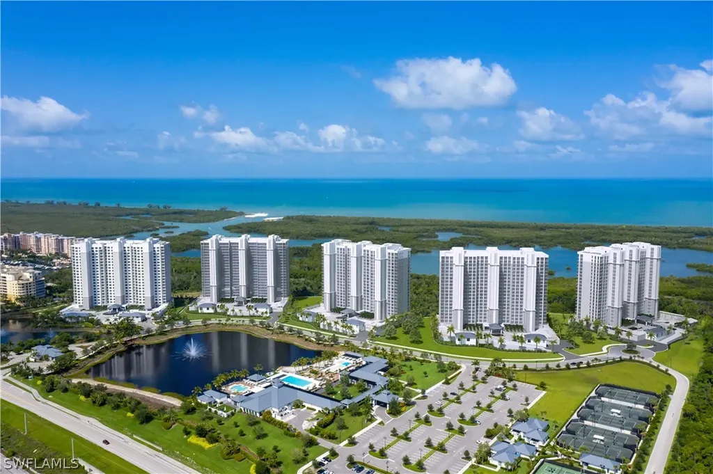 Naples FL, 13945 Old Coast Road, Unit 1105