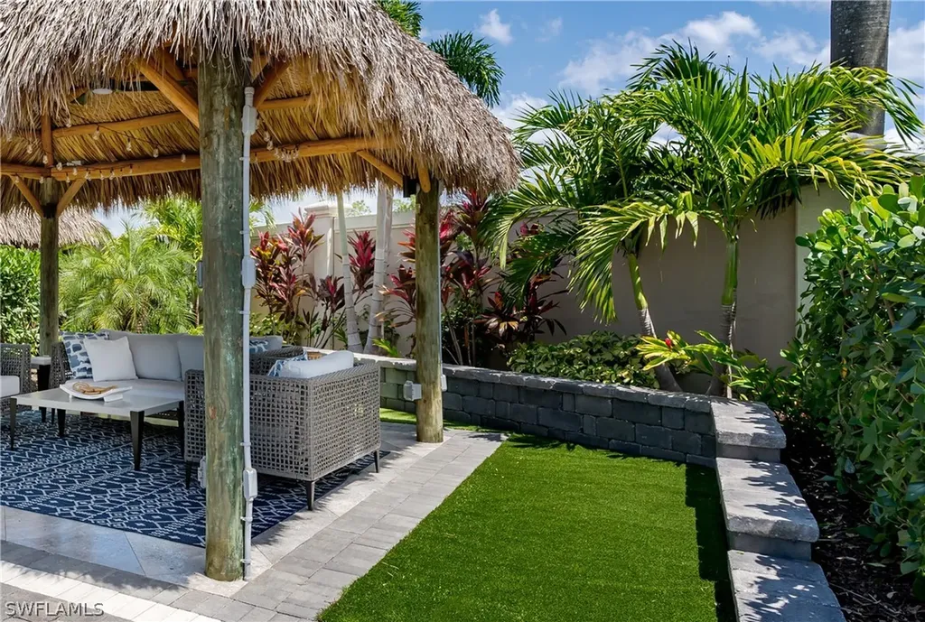 13619 Snook Circle Naples FL 34114