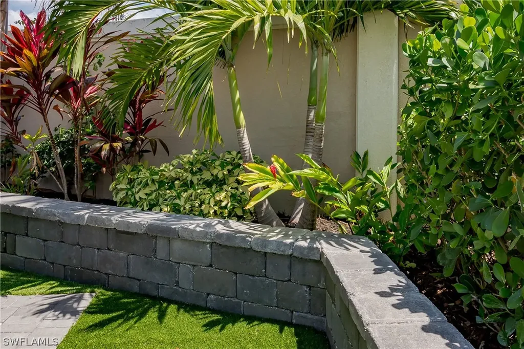 13619 Snook Circle Naples FL 34114