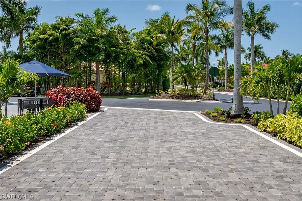 13619 Snook Circle Naples FL 34114