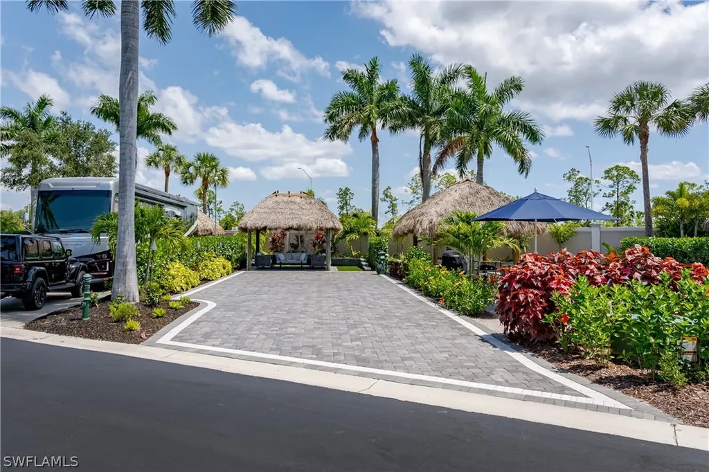 13619 Snook Circle Naples FL 34114