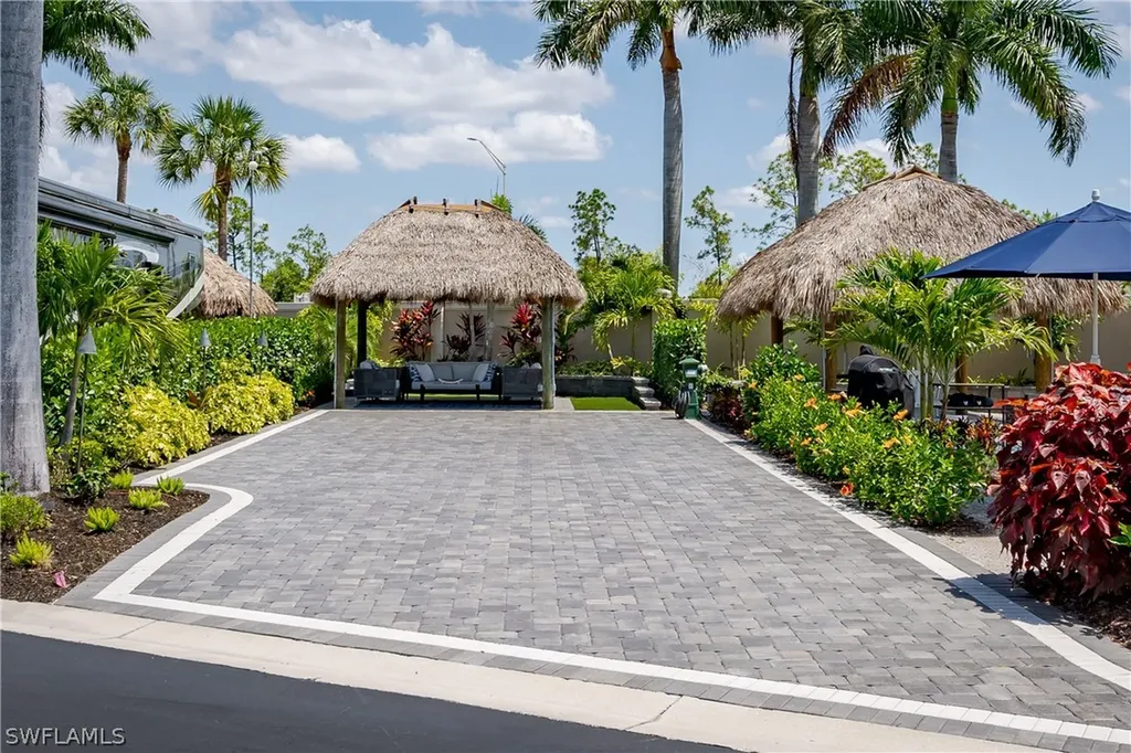 13619 Snook Circle Naples FL 34114