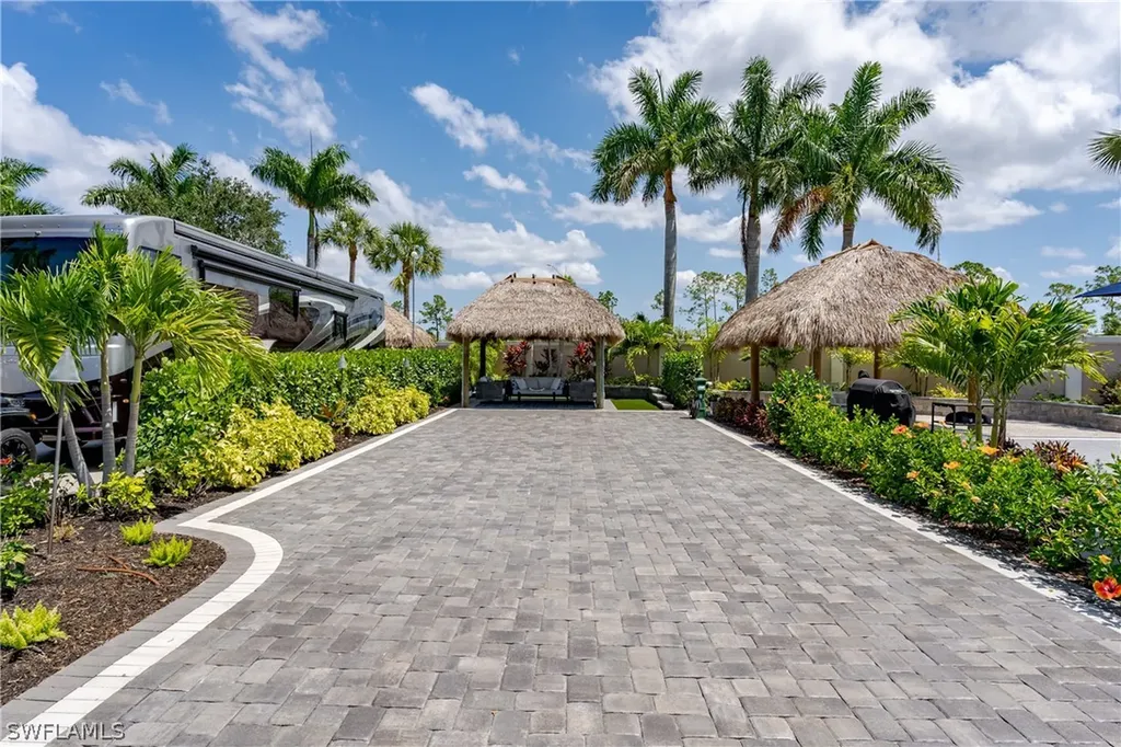 13619 Snook Circle Naples FL 34114