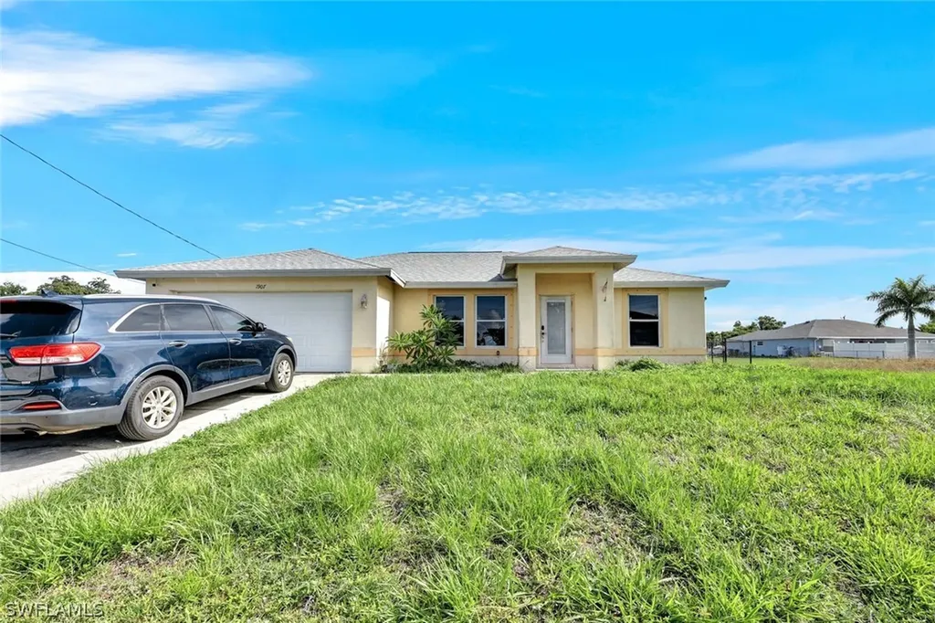 1907 NE 27th Terrace Cape Coral FL 33909