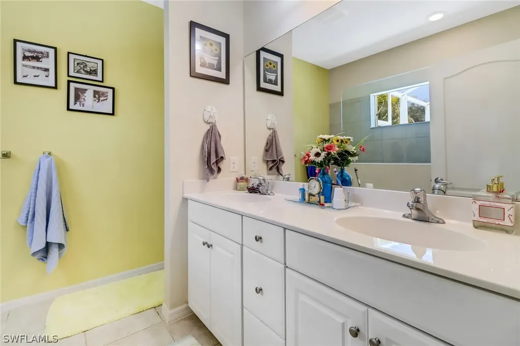 14534 Manchester Drive Naples FL 34114
