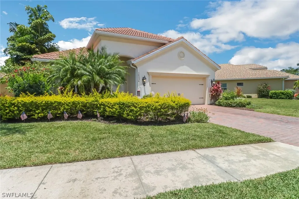 14534 Manchester Drive Naples FL 34114