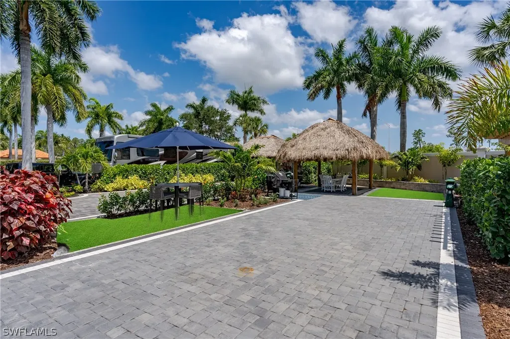 13623 Snook Circle Naples FL 34114