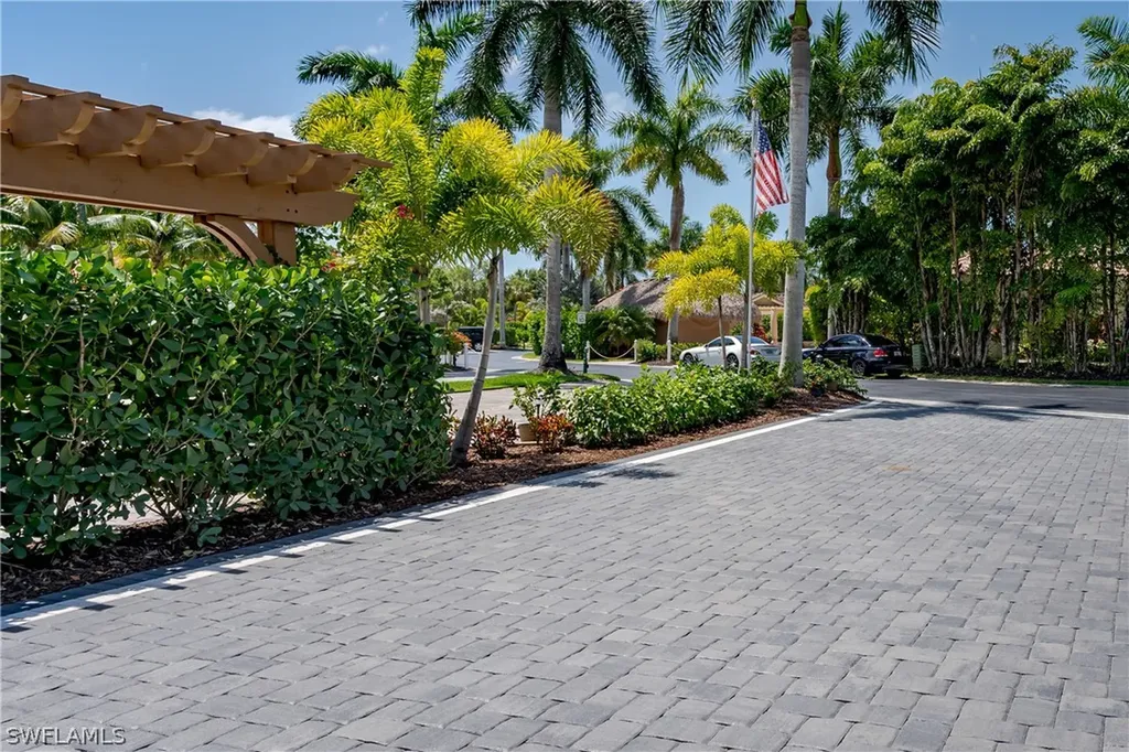 13623 Snook Circle Naples FL 34114