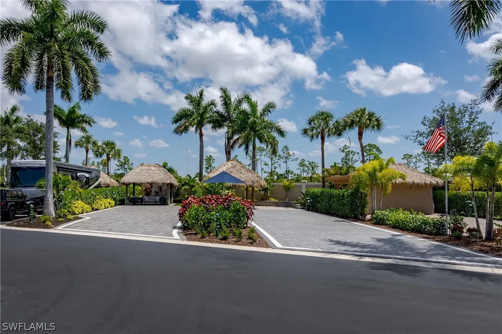 13623 Snook Circle Naples FL 34114