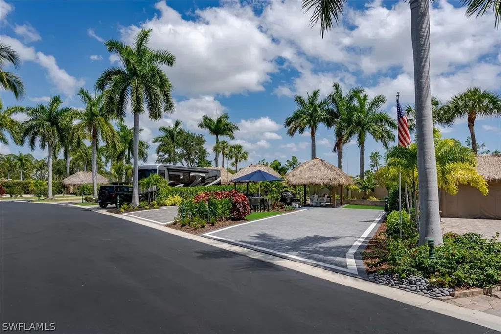 13623 Snook Circle Naples FL 34114