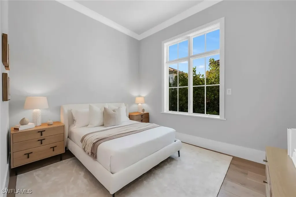 635 Parkview Lane Naples FL 34103