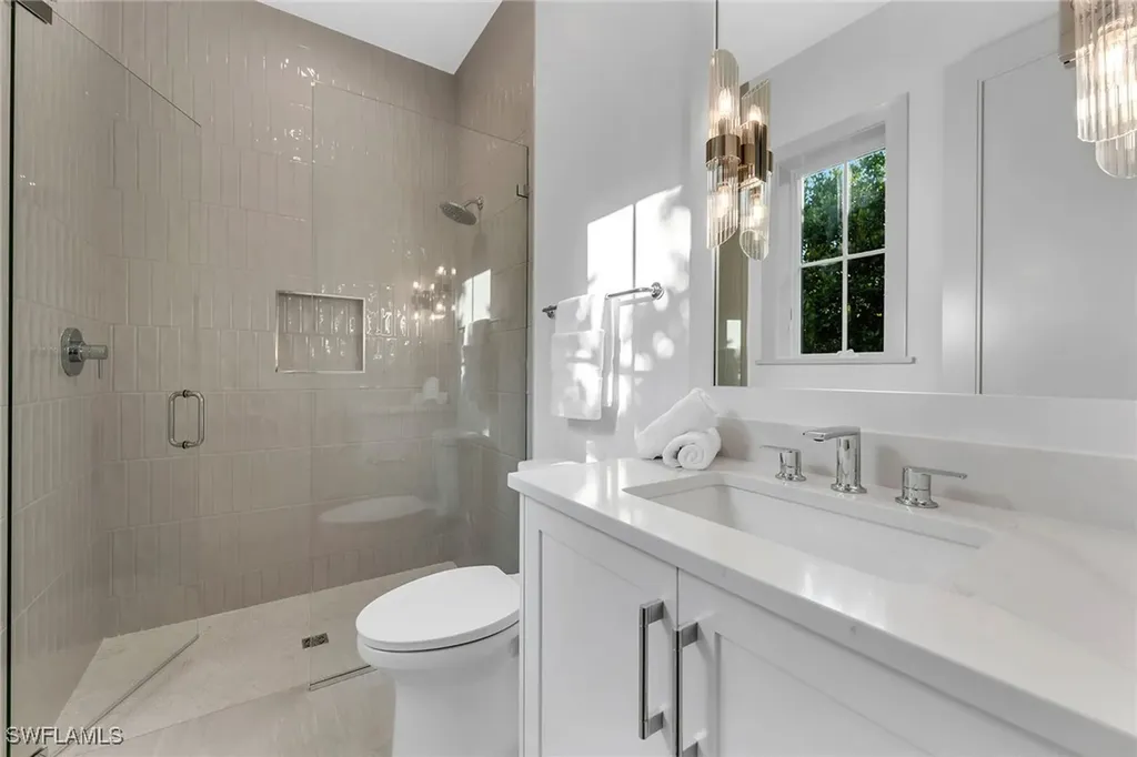 635 Parkview Lane Naples FL 34103