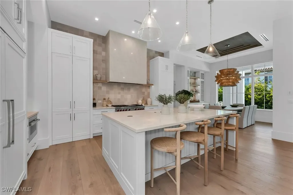 635 Parkview Lane Naples FL 34103