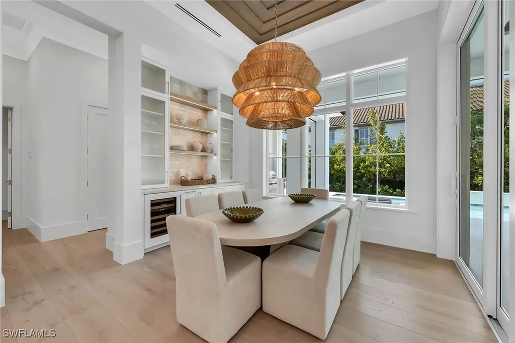 635 Parkview Lane Naples FL 34103
