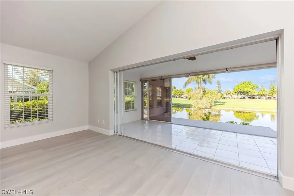 1566 Weybridge Circle Naples FL 34110