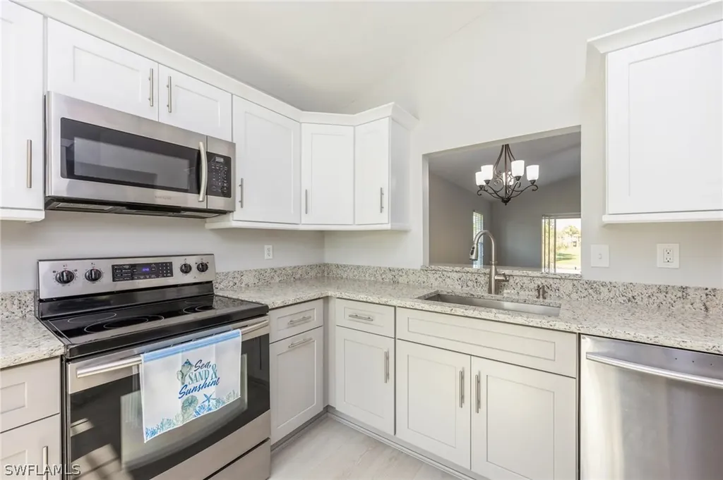 1566 Weybridge Circle Naples FL 34110
