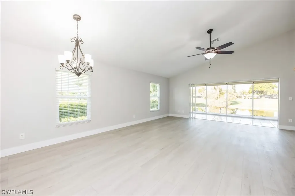 1566 Weybridge Circle Naples FL 34110