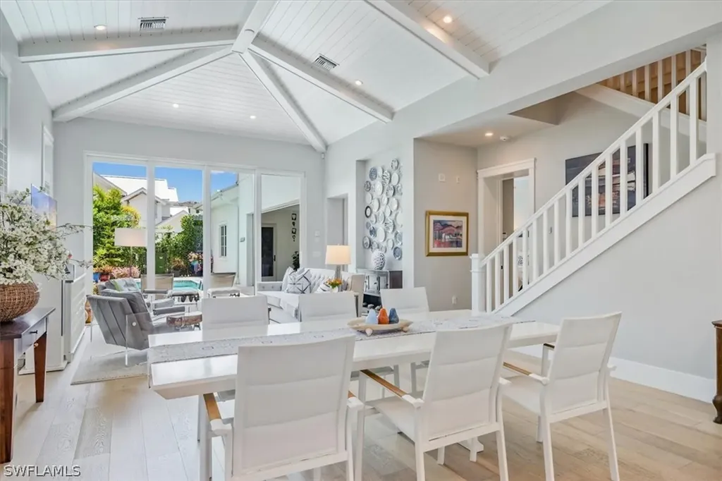 1394 1st Avenue S Naples FL 34102