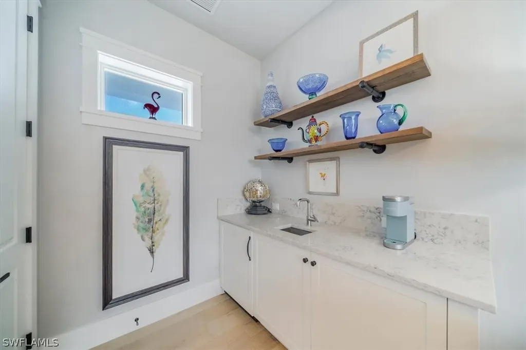1394 1st Avenue S Naples FL 34102