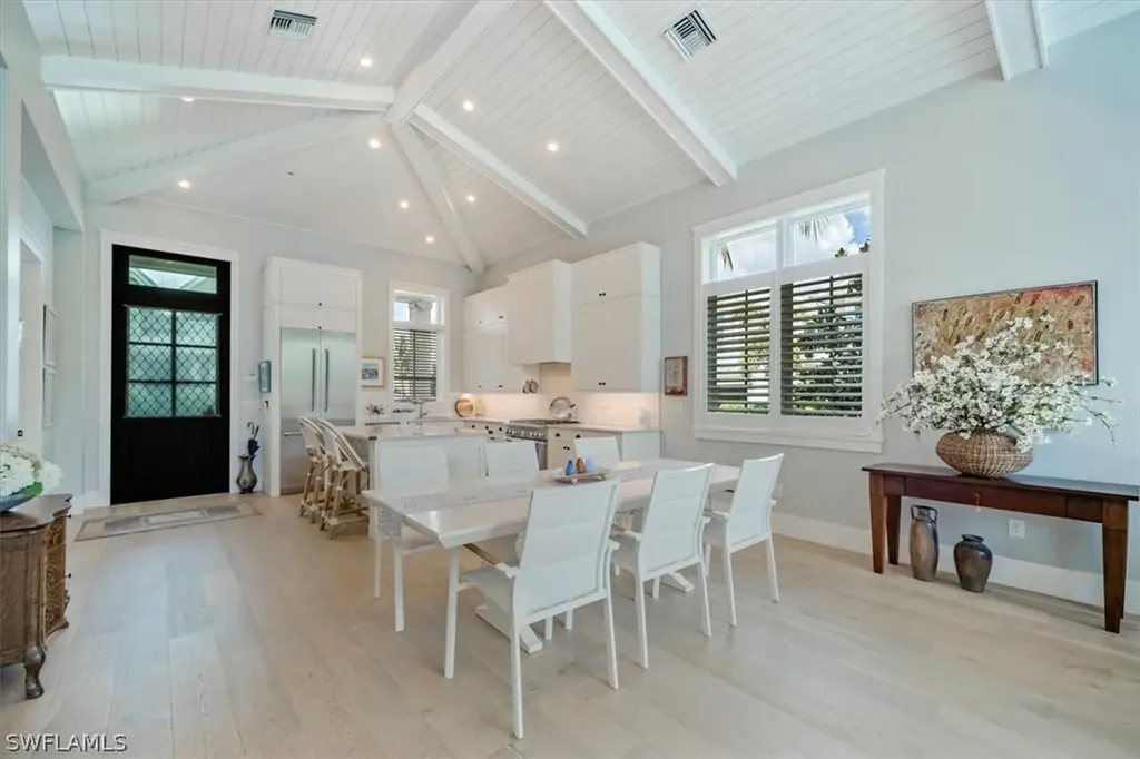 1394 1st Avenue S Naples FL 34102