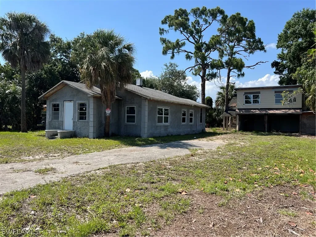 3519 Eastland Street Fort Myers FL 33916