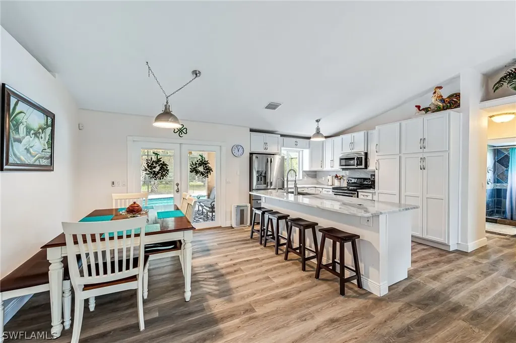 385 35th Avenue NW Naples FL 34120