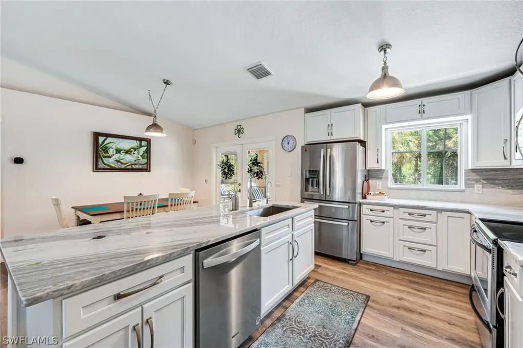 385 35th Avenue NW Naples FL 34120