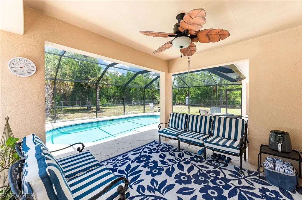 385 35th Avenue NW Naples FL 34120