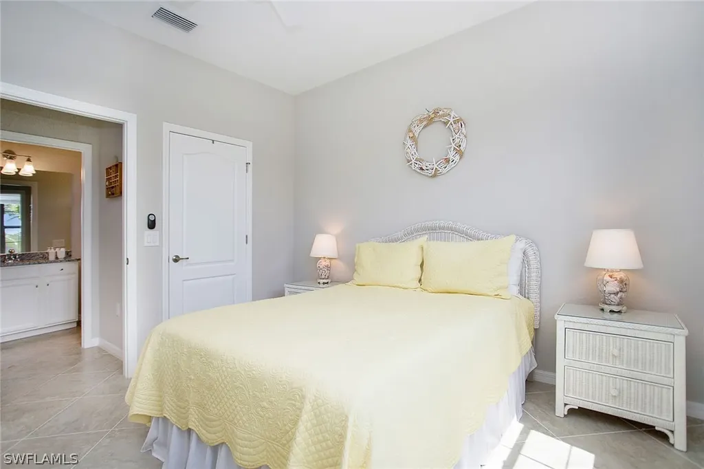 1479 Santiago Circle Naples FL 34113