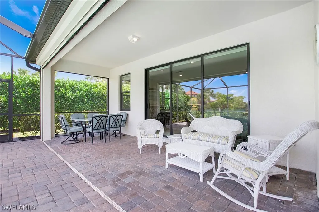 1479 Santiago Circle Naples FL 34113