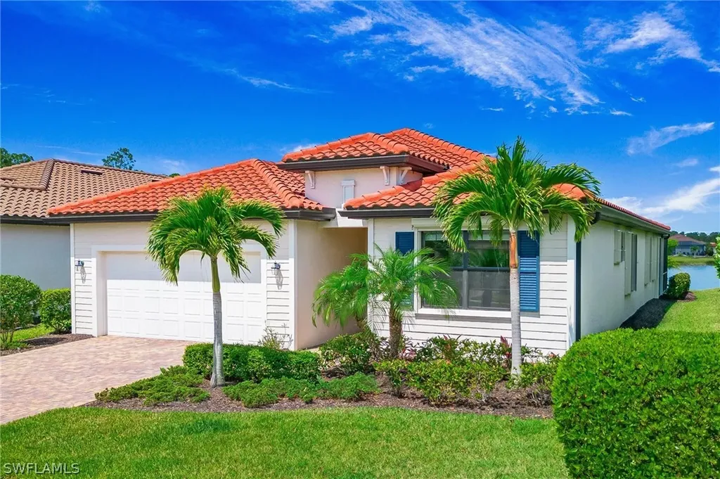 1479 Santiago Circle Naples FL 34113