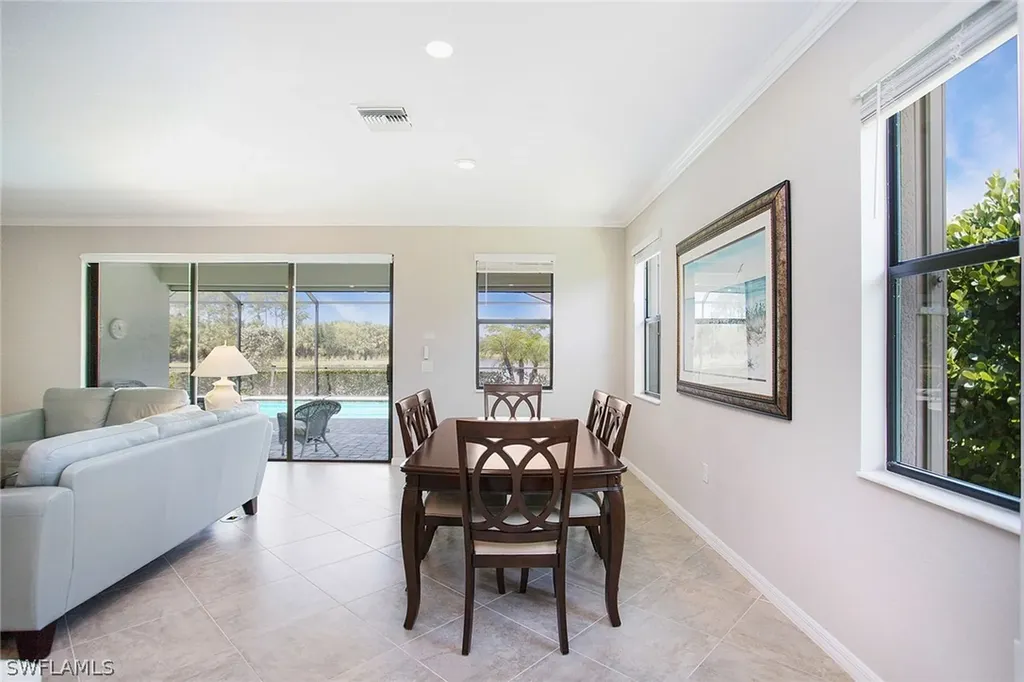 1479 Santiago Circle Naples FL 34113