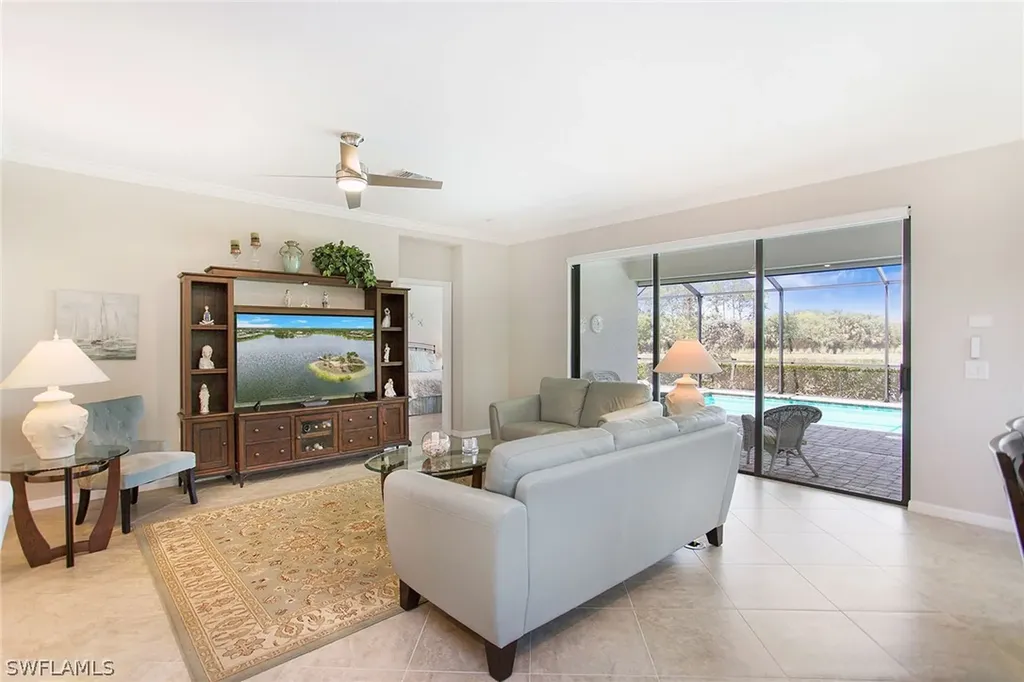 1479 Santiago Circle Naples FL 34113