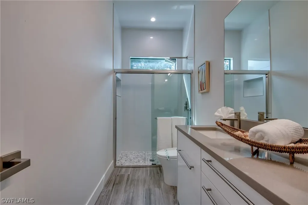 124 SW 16th Place Cape Coral FL 33991