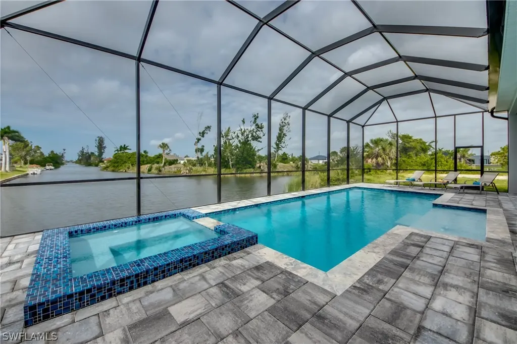 124 SW 16th Place Cape Coral FL 33991