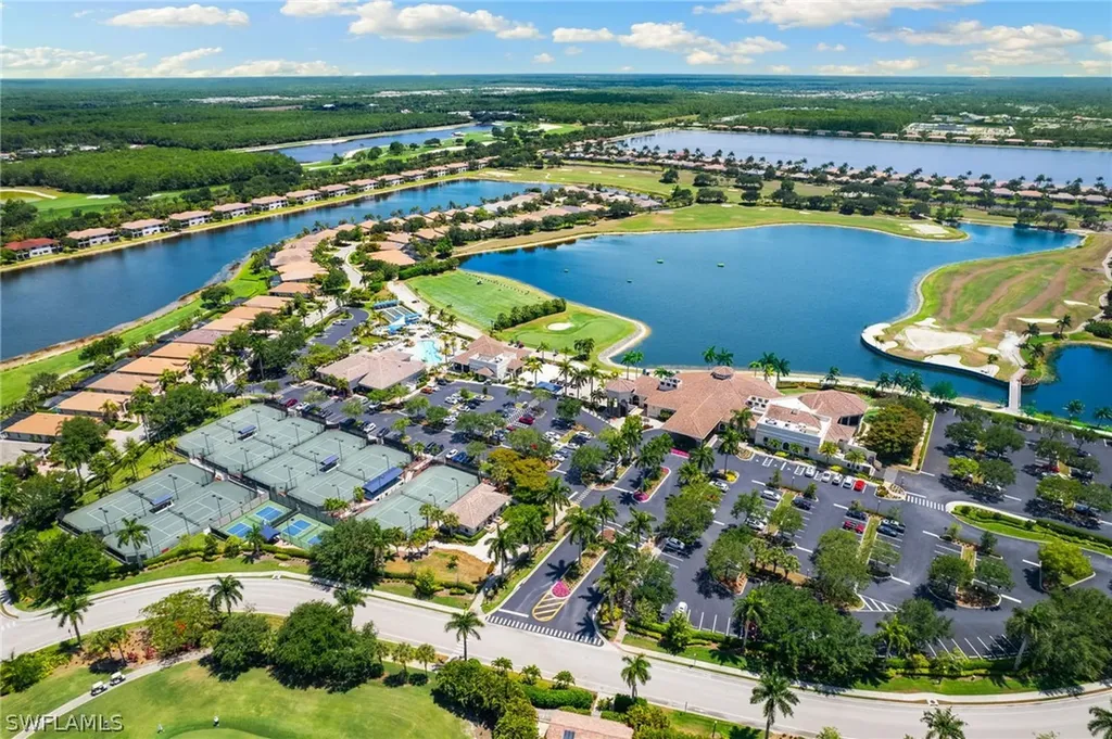 Naples FL, 10068 Siesta Bay Drive, Unit 9712
