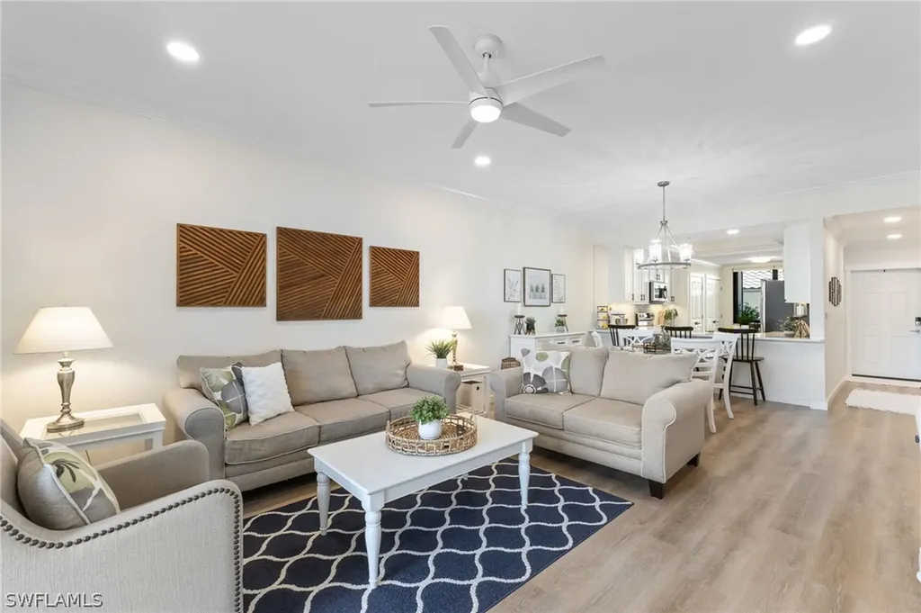 10068 Siesta Bay Drive Naples FL 34120