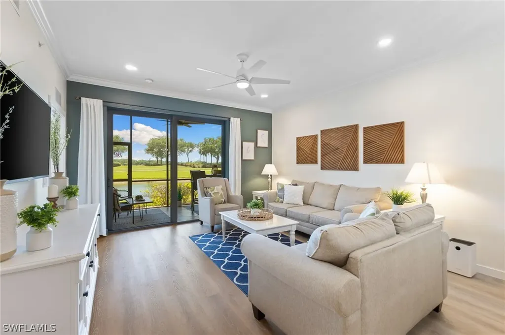 10068 Siesta Bay Drive Naples FL 34120