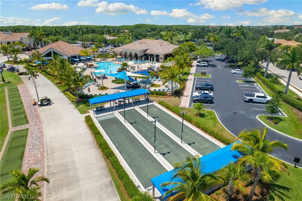 10068 Siesta Bay Drive Naples FL 34120