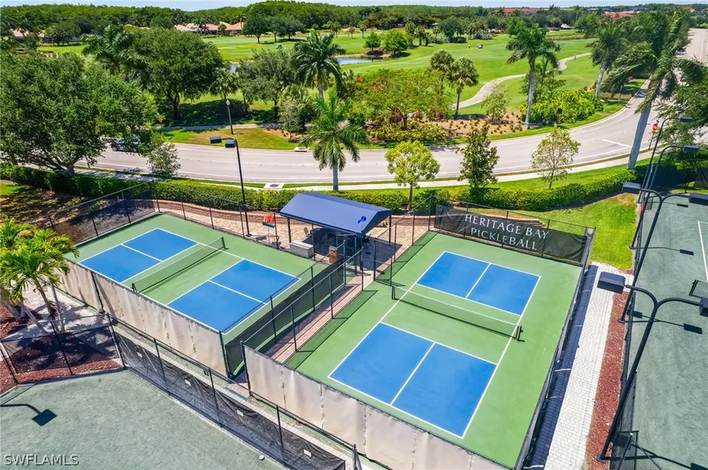 10068 Siesta Bay Drive Naples FL 34120
