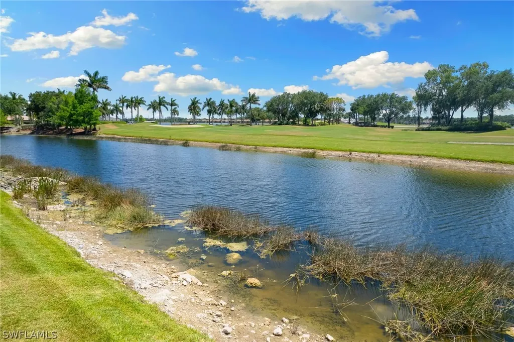 10068 Siesta Bay Drive Naples FL 34120