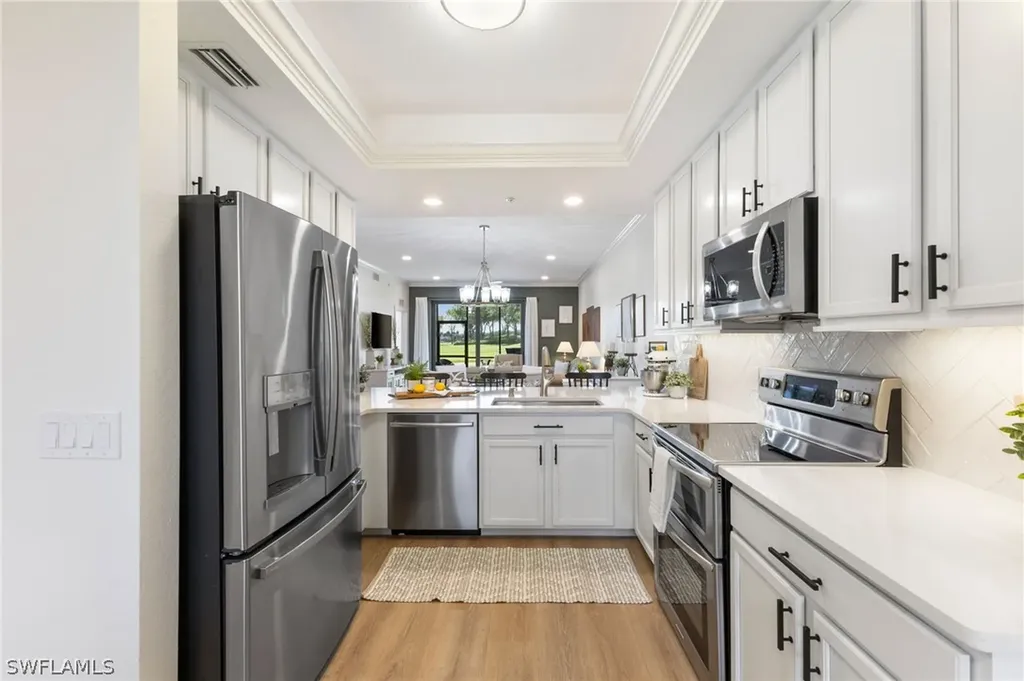 10068 Siesta Bay Drive Naples FL 34120