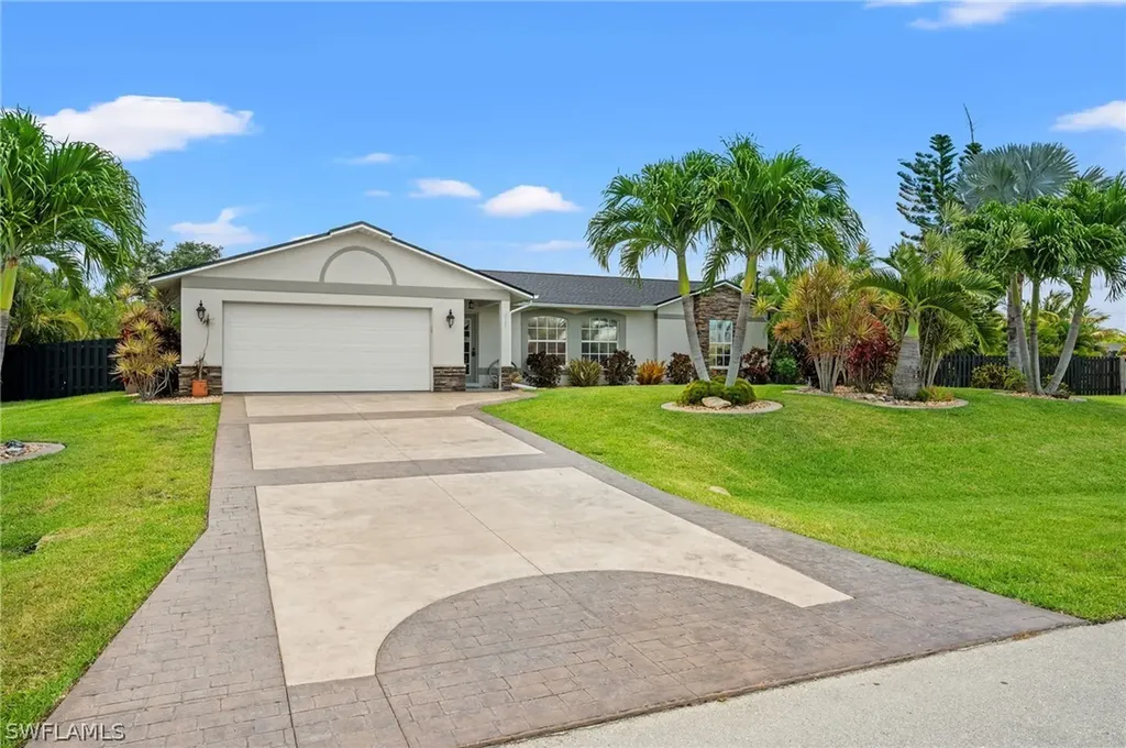 3121 SW 17th Avenue Cape Coral FL 33914