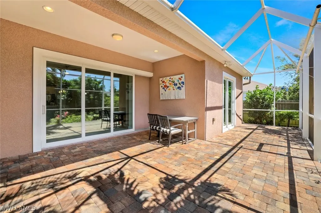 838 95th Avenue N Naples FL 34108