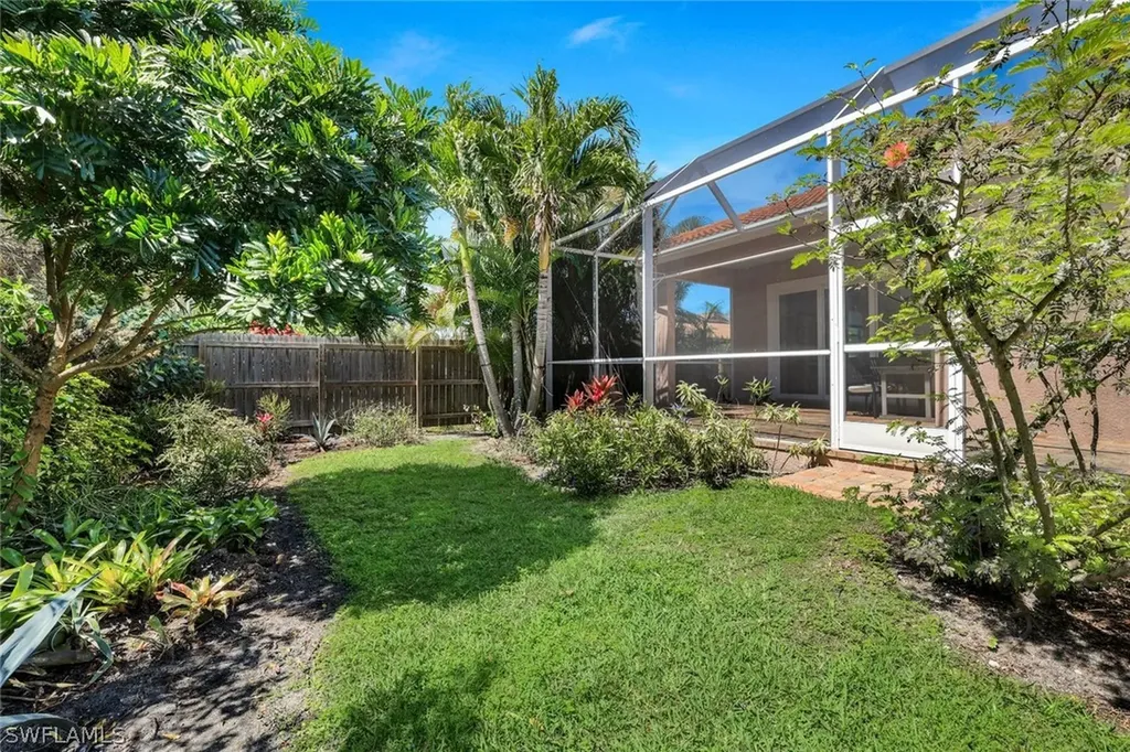 838 95th Avenue N Naples FL 34108