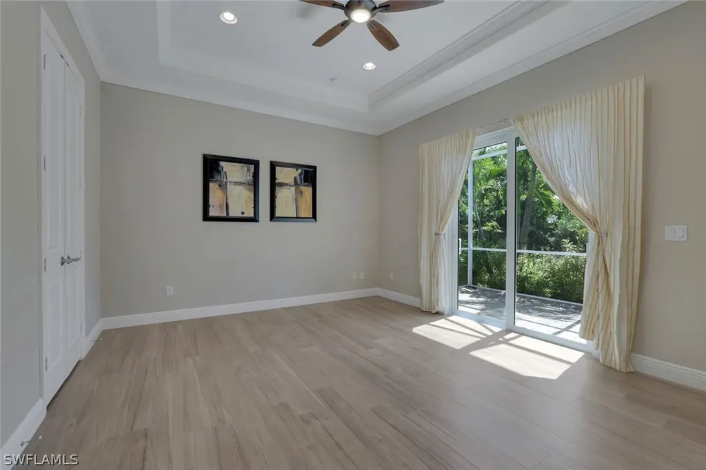 838 95th Avenue N Naples FL 34108
