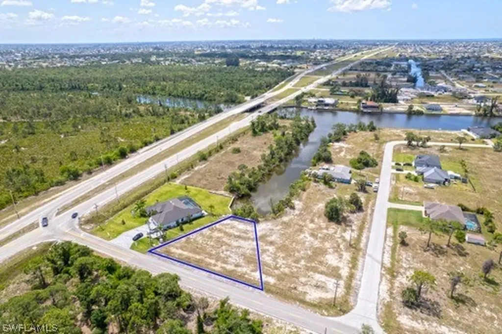 3206 Kismet Parkway W Cape Coral FL 33993