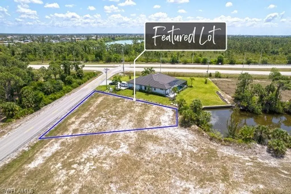 3206 Kismet Parkway W Cape Coral FL 33993